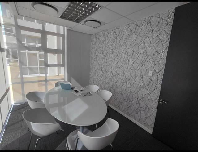 123M² OFFICE FOR SALE IN LONEHILL